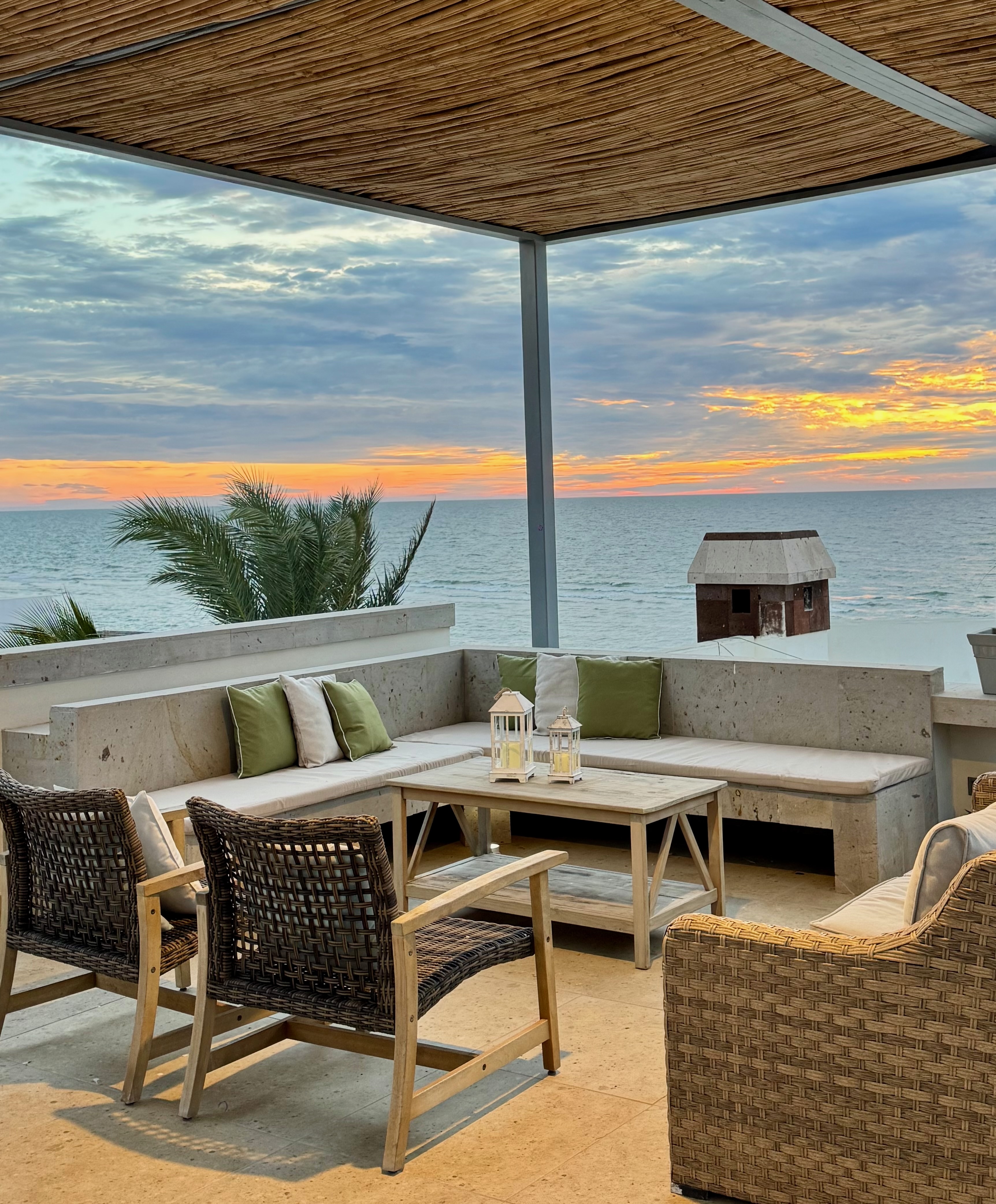 Terraza con vista al mar